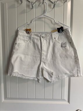 White Women's Denim Shorts - Classic Frayed Hem